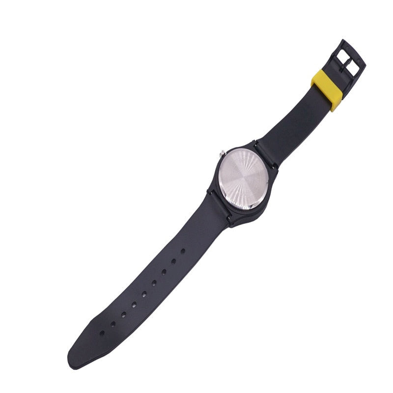 Analog Children's Watch With White Plastic Strap And White And Black Dial