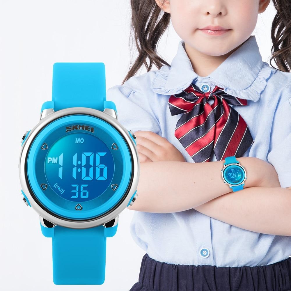 Girl's Digital Watch Small Hearts Dial