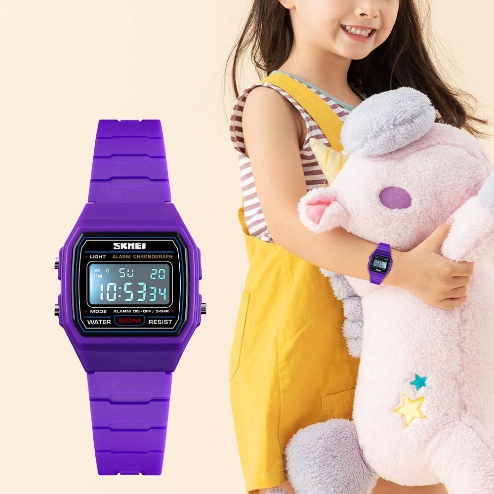 Digital Girl's Watch With Blue Silicone Strap And Black Dial